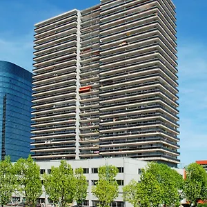 - - - - - Au Sixieme Ciel - - - - - Apartamento Bruselas