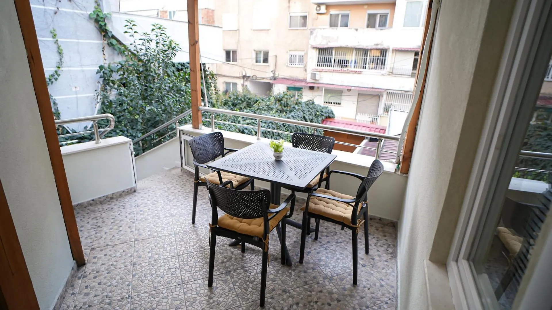 Apartamento Grandpa House - Studio App.2 Tirana Albania